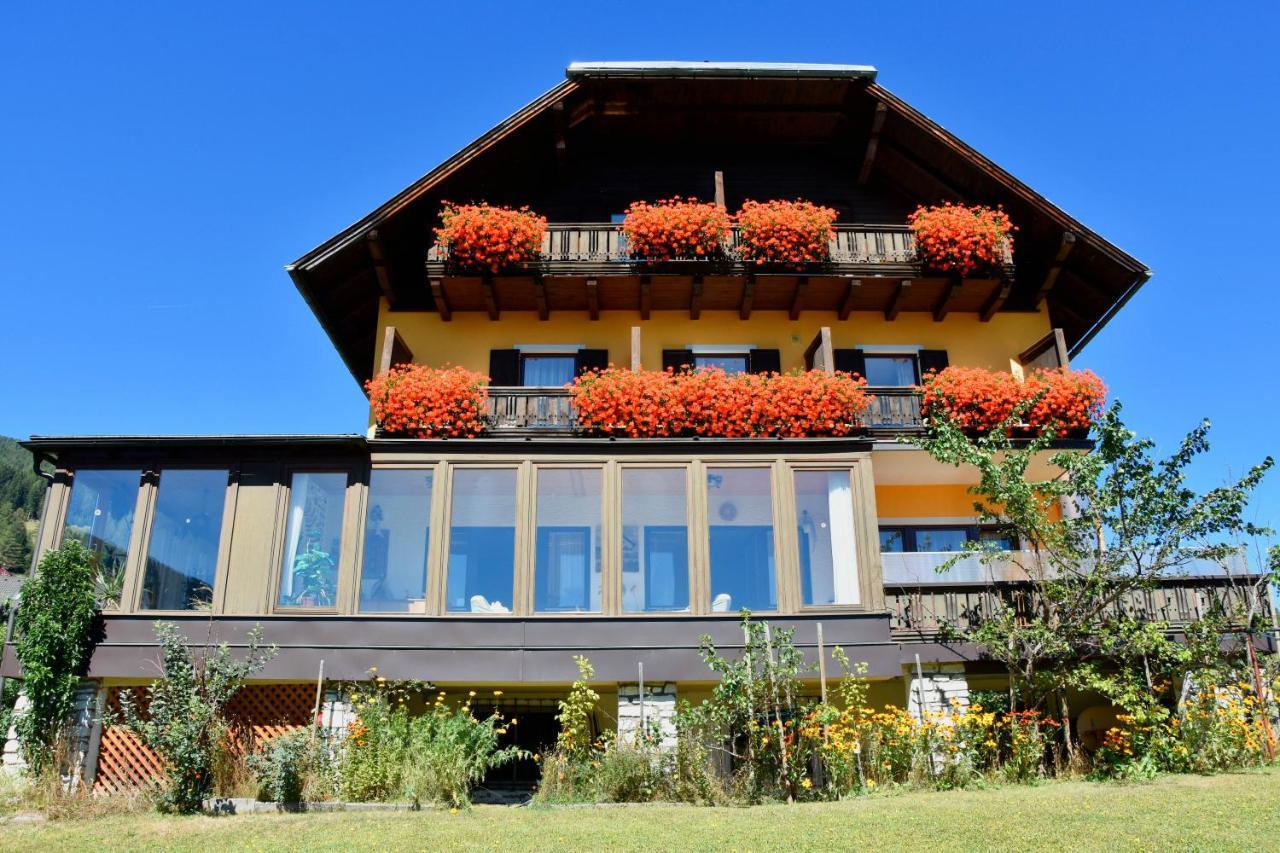 Privatzimmer Lasshofer Mauterndorf  Exterior foto
